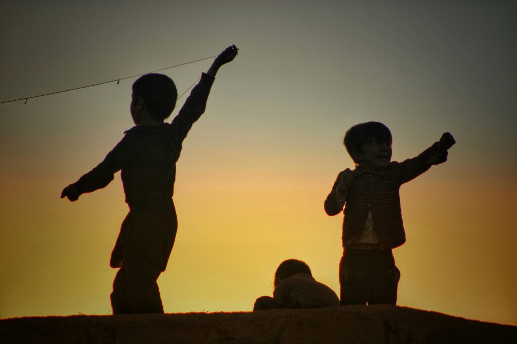 Childhood Trauma in Adults: How Early Experiences Shape Adult Mental Health kids playing
