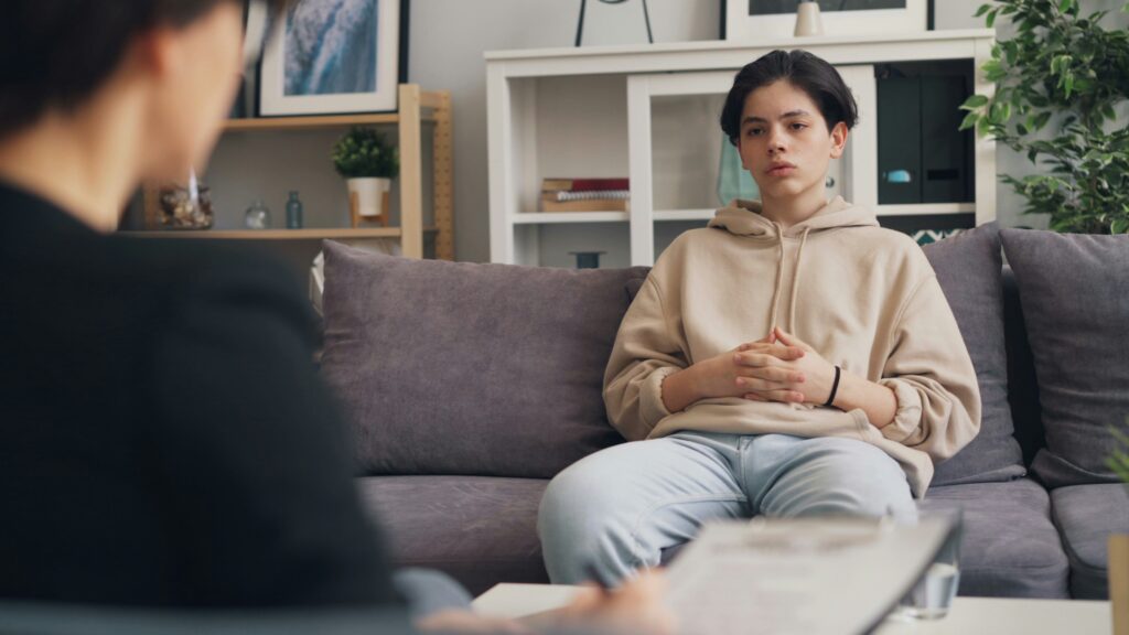 Woman with her therapist